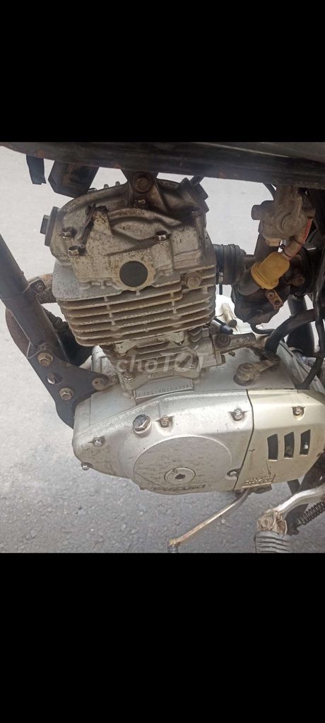 mô tô Suzuki GN zin trùm mền còn tin là còn bán. Mua bán Xe máy tại Quận 10 Tp Hồ Chí Minh được đăng bởi văn phúc  hình 5