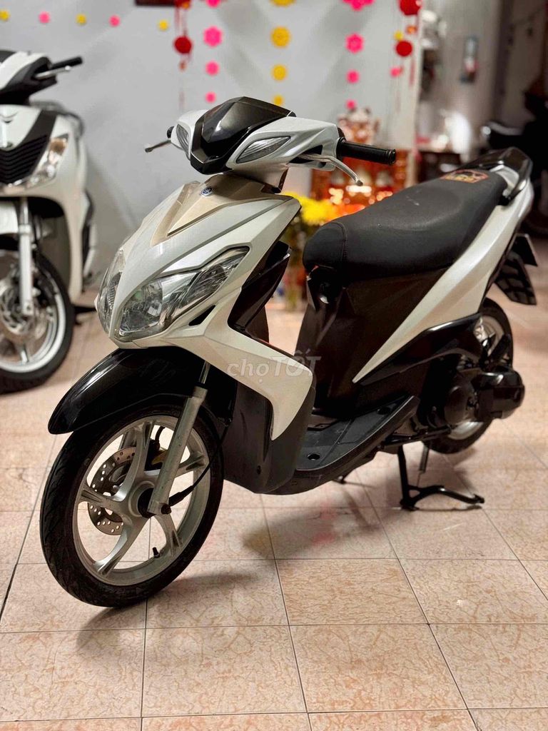 Luvias 2016 Fi biển sài gòn , k chính chủ. Mua bán Xe máy tại Huyện Hóc Môn Tp Hồ Chí Minh được đăng bởi Trần Nguyễn Thanh Quang hình 1