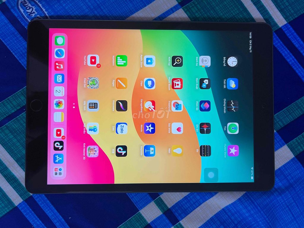Bán IPad gen 9 còn 99% mới tặng kèm bút cảm ứng. Mua bán Máy tính bảng tại Quận 3 Tp Hồ Chí Minh được đăng bởi Bình hình 1