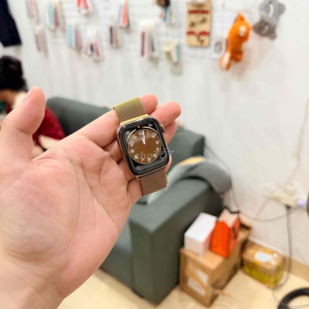 Apple Watch S5 44mm Thép Vàng. Mua bán Thiết bị đeo thông minh tại Quận Thanh Xuân Hà Nội được đăng bởi Dtech store hình 1