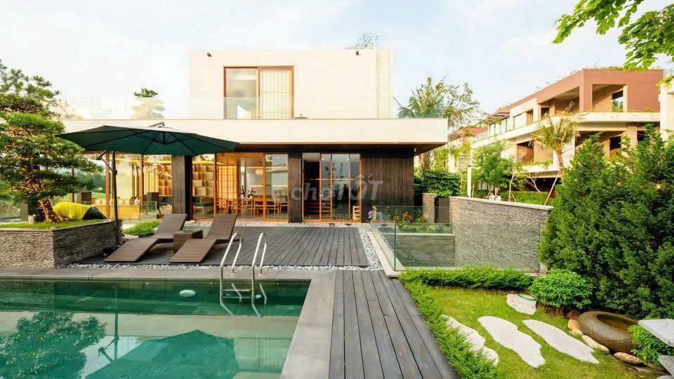 Аренда · 5 комн. · 2200 м² · Thành phố Thủ Đức, ул. Đường Trần Ngọc Diện