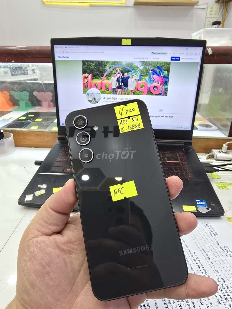 Samsung A54 5G 8GB 128GB . Mua bán Điện thoại tại Thành phố Long Xuyên An Giang được đăng bởi Facebook Cầm Đồ Thúy Vân hình 1