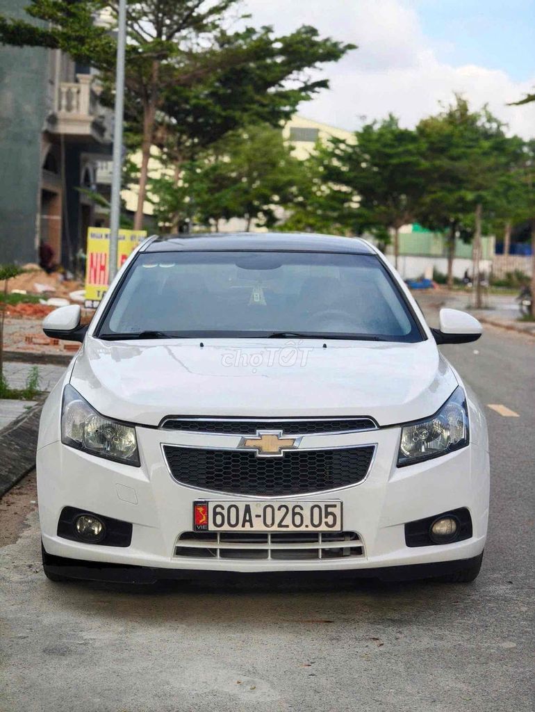 Cruze dklđ 2012 siêu cọp  Tầm ti ền này mà đẹp này. Mua bán Ô tô tại Thành phố Thuận An Bình Dương được đăng bởi Đỗ Đức Huy hình 1