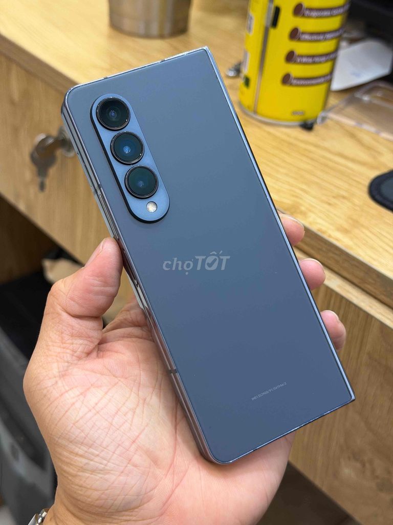 Samsung Z Fold 4 12GB/512GB Xám Đã sử dụng. Mua bán Điện thoại tại Quận 10 Tp Hồ Chí Minh được đăng bởi Khánh Trần hình 1
