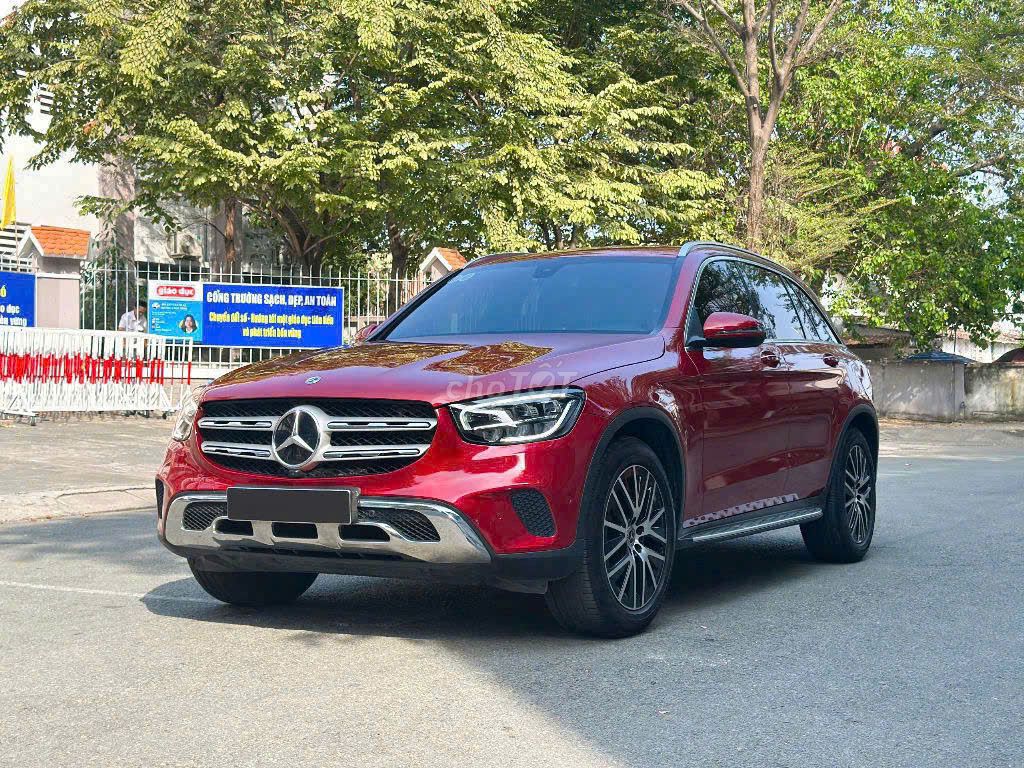 Mercedes GLC 200 4MATIC 2022 34000 km 1 chủ giữ kỹ. Mua bán Ô tô tại Quận Gò Vấp Tp Hồ Chí Minh được đăng bởi NGUYỄN MINH VUA XE LƯỚT hình 1