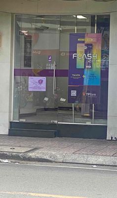 Thanh lý nguyên bộ cửa kính còn mới. Mua bán Nội thất, đồ gia dụng khác tại Quận 8 Tp Hồ Chí Minh được đăng bởi Kim