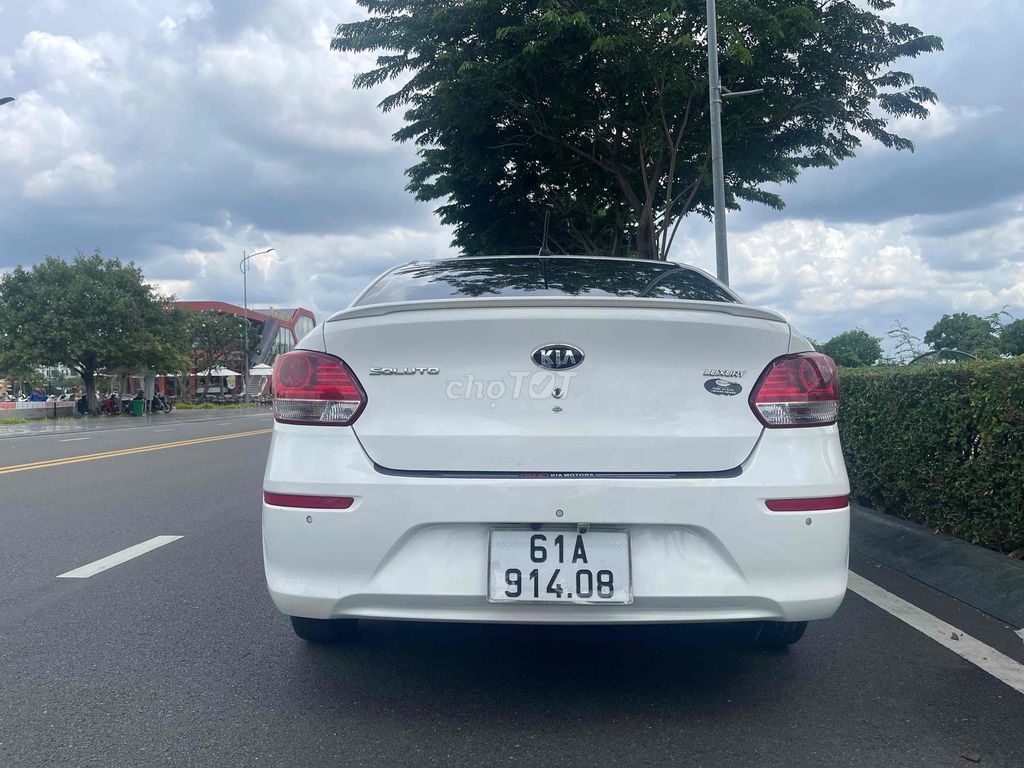 Chính chủ cần bán KiaSoluto hoặc đổi 5 chỗ gầm cao. Mua bán Ô tô tại Thành phố Thủ Đức Tp Hồ Chí Minh được đăng bởi Dương nè hình 5