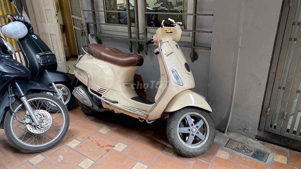 bán xe Vespa LX125. Mua bán Xe máy tại Quận Đống Đa Hà Nội được đăng bởi Vũ Quang Thái hình 2
