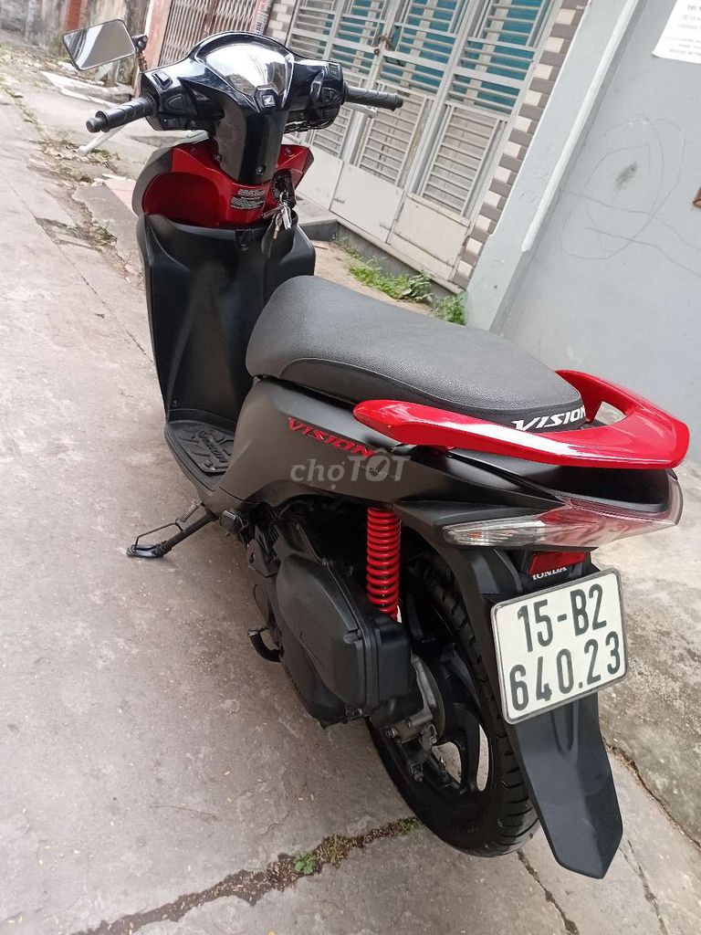Bán xe vision đk 2017 máy zin chât.. Mua bán Xe máy tại Quận Ngô Quyền Hải Phòng được đăng bởi SH hình 5