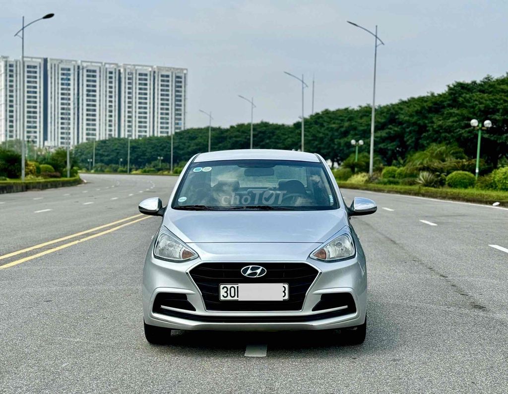 Hyundai Grand i10 2017 Sedan 1.2 Base - 52000 km