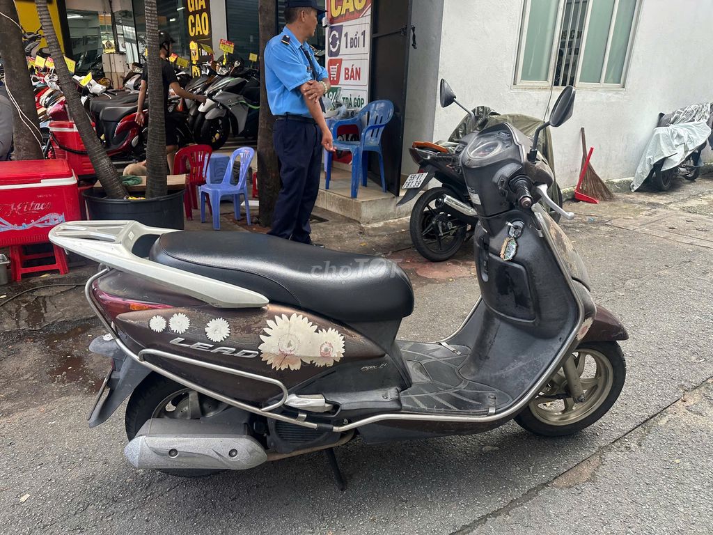 Honda Lead 110cc 2011 bs 59h1-09351