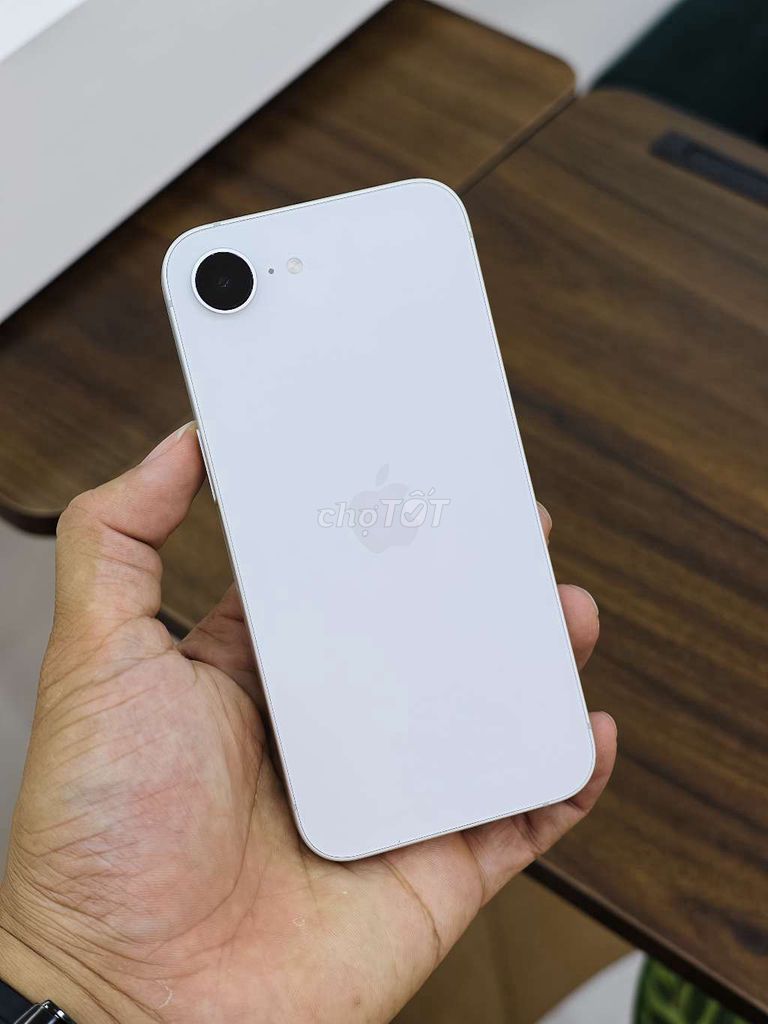 🍎IPHONE 16E 128GB TRẮNG ĐẸP NGUYÊN BẢN 98% P100👇. Mua bán Điện thoại tại Quận Hải An Hải Phòng được đăng bởi 98 Ngô Gia Tự Hoàng Dũng Mobile Ngã 3 Văn Cao hình 1