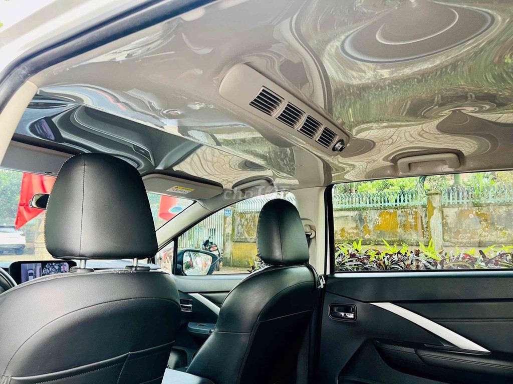 Xpander Bản Premium 2024 Màu Trắng Cần Bán. Mua bán Ô tô tại Thành phố Buôn Ma Thuột Đắk Lắk được đăng bởi Toàn Bán Xe  hình 8