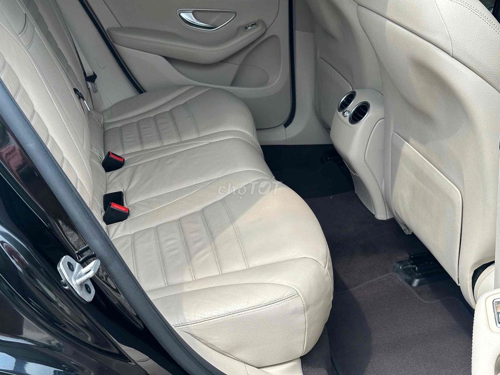 🔴 Mercedes Benz GLC 2021 300 4MATIC - 29.000 km. Mua bán Ô tô tại Quận 7 Tp Hồ Chí Minh được đăng bởi Tuấn carhouse hình 13