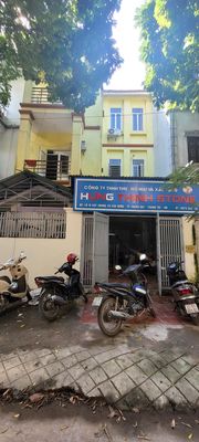 Cho Thuê Tầng 2 Biệt Thự KĐT Cầu Bươu Làm Văn Phòng. Cho thuê nhà ở tại Huyện Thanh Trì Hà Nội được đăng bởi Tống Xuân Thuấn