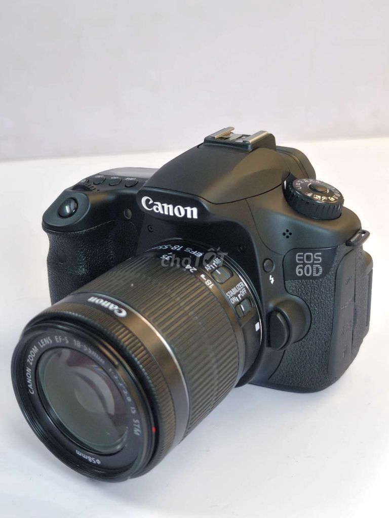 Máy ảnh Canon 60D DSLR Màn hình xoay lật. Mua bán Máy ảnh, Máy quay tại Huyện Thanh Trì Hà Nội được đăng bởi oliu camera  hình 1