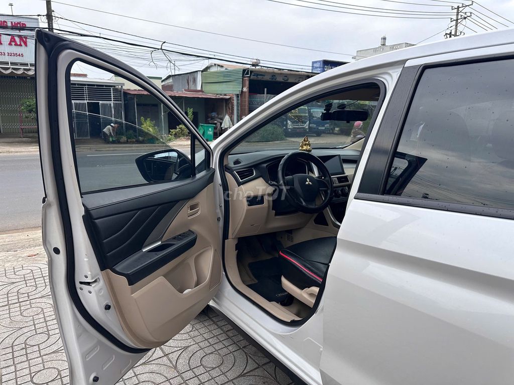 Mitsubishi Xpander 2019 Số sàn Trắng. Mua bán Ô tô tại Huyện Tân Phú Đồng Nai được đăng bởi Salon AUTO THÀNH TRUNG Đồng Nai hình 7
