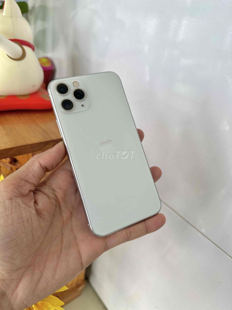 Apple iPhone 11 Pro 64GB Bạc. Mua bán Điện thoại tại Thành phố Long Xuyên An Giang được đăng bởi phong LX  hình 1