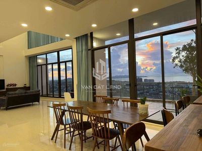 Cho thuê penhouse Gateway 3PN full nội thất view biển