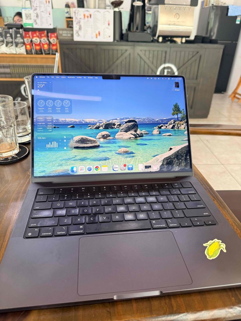 Apple MacBook Pro M4 14 inch 16GB/512GB. Mua bán Laptop tại Thành phố Thủ Đức Tp Hồ Chí Minh được đăng bởi Vũ Quý hình 1