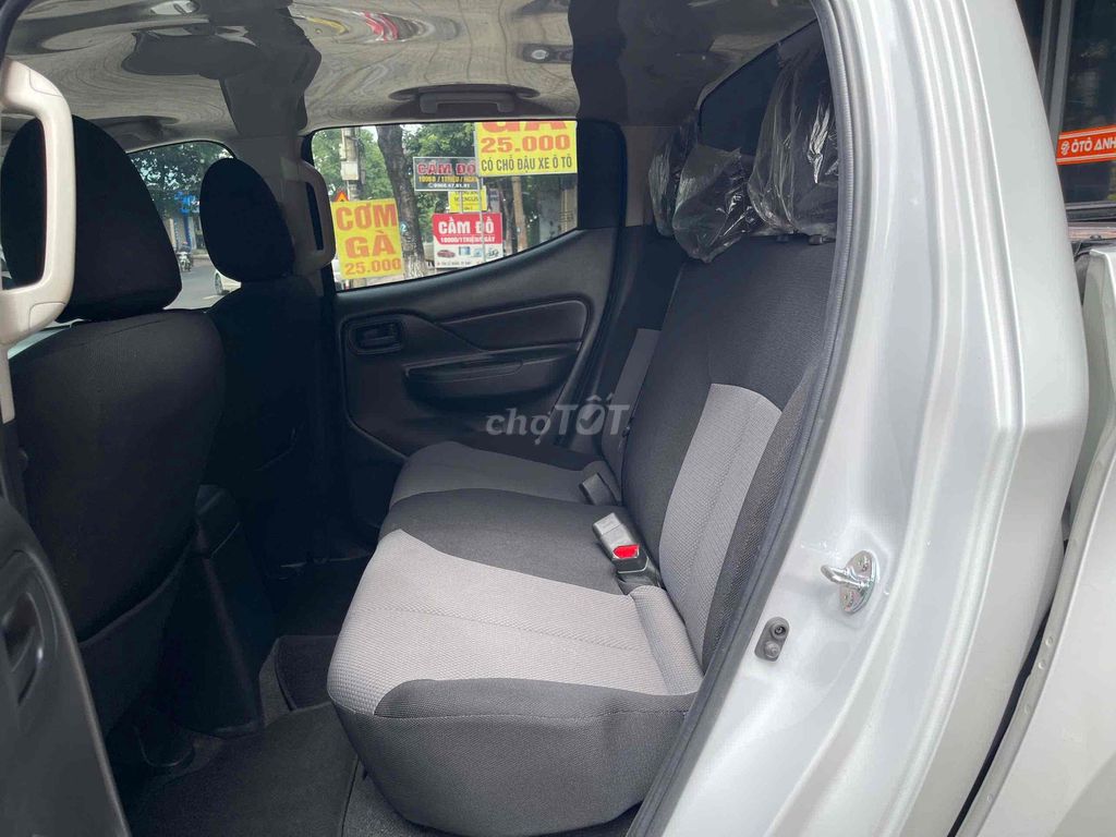 Mitsubishi Triton 2021 - 20000 km. Mua bán Ô tô tại Thành phố Buôn Ma Thuột Đắk Lắk được đăng bởi Huynh Trinh hình 4