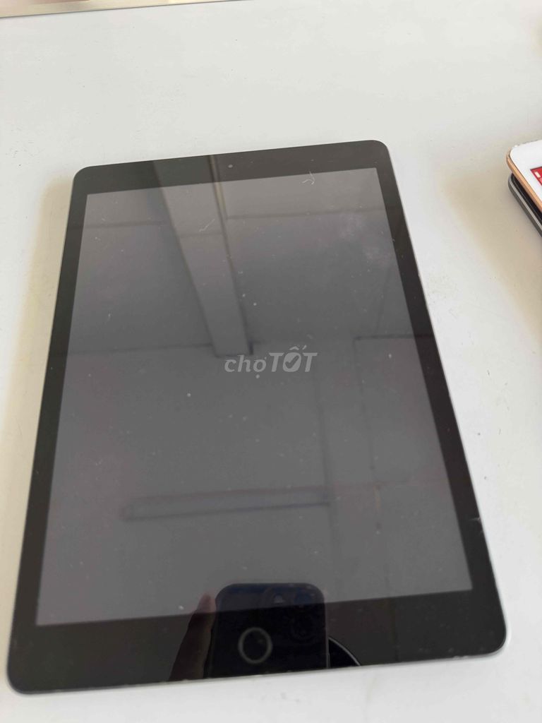 Apple  ipad gen 7 màu đen 97 %. Mua bán Máy tính bảng tại Huyện Đức Trọng Lâm Đồng được đăng bởi Phúc hình 5