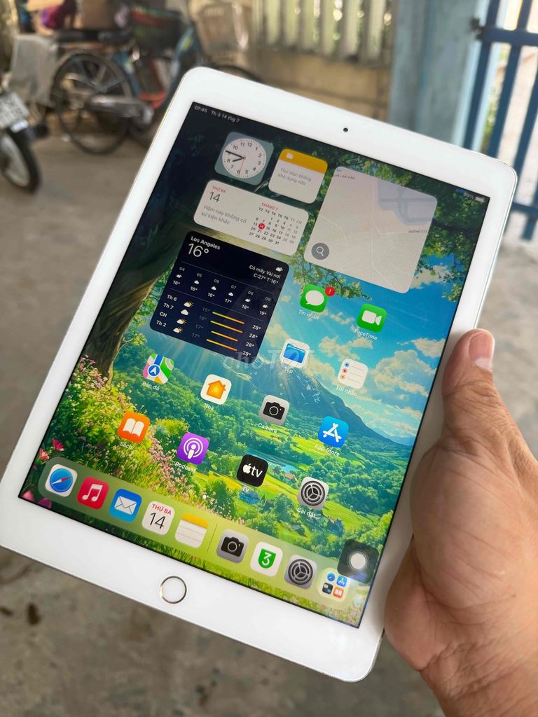 Apple iPad Air 2 32Gb. Mua bán Máy tính bảng tại Quận Cẩm Lệ Đà Nẵng được đăng bởi Mylinh hình 1