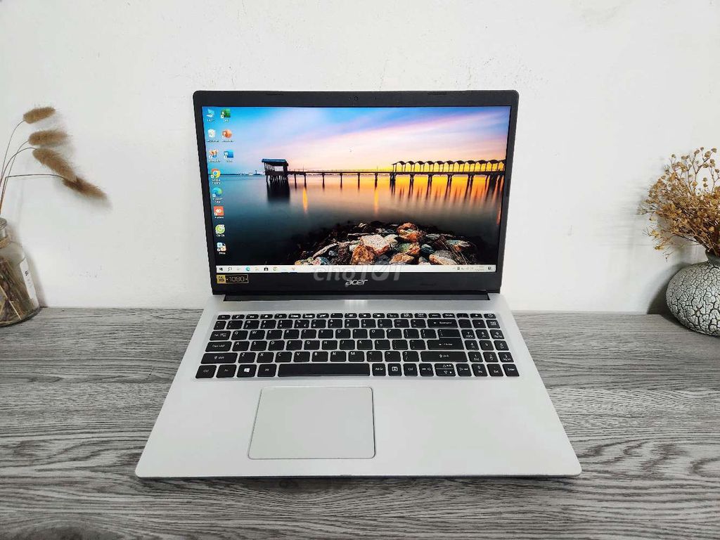 Laptop văn phòng mỏng nhẹ. Mua bán Laptop tại Quận Đống Đa Hà Nội được đăng bởi Cửa hàng công nghệ Brostore hình 1
