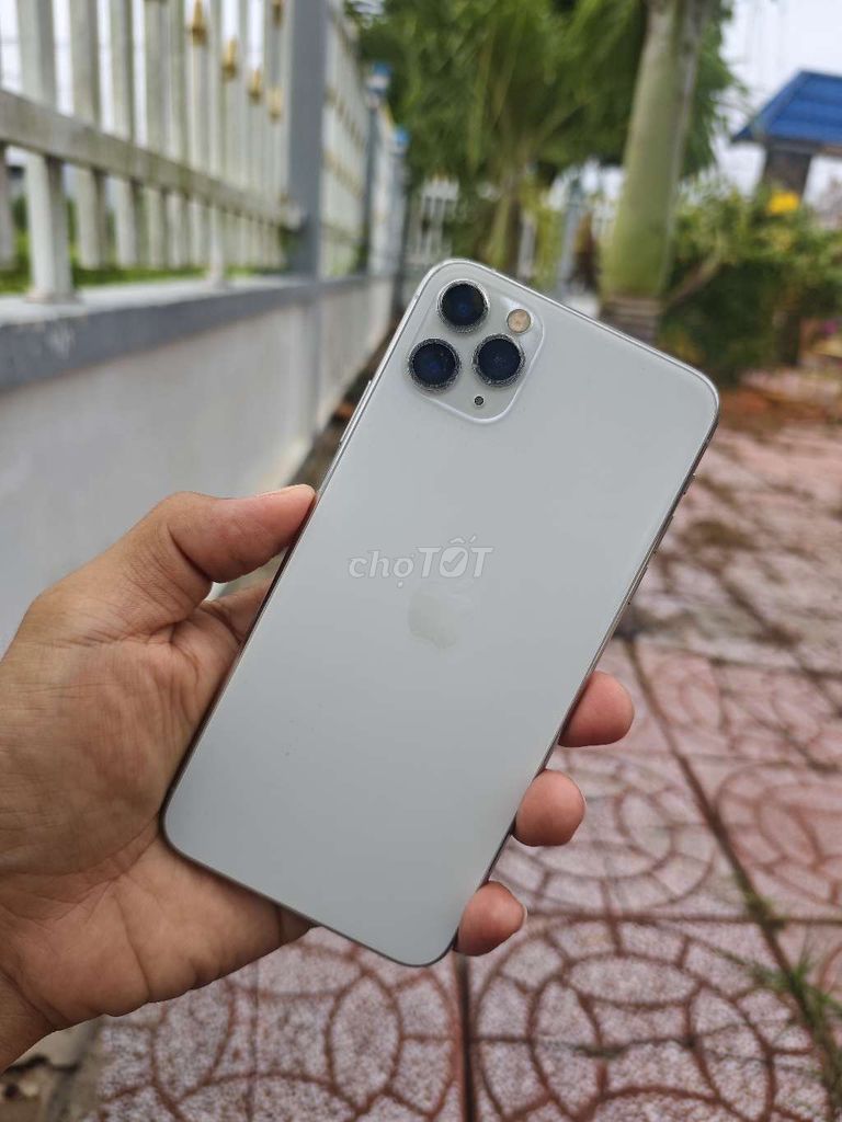 Iphone 11 Promax 256G - Lock Tặng Sim Ghép. Mua bán Điện thoại tại Huyện Lai Vung Đồng Tháp được đăng bởi Chú Ong Vàng Khè hình 1