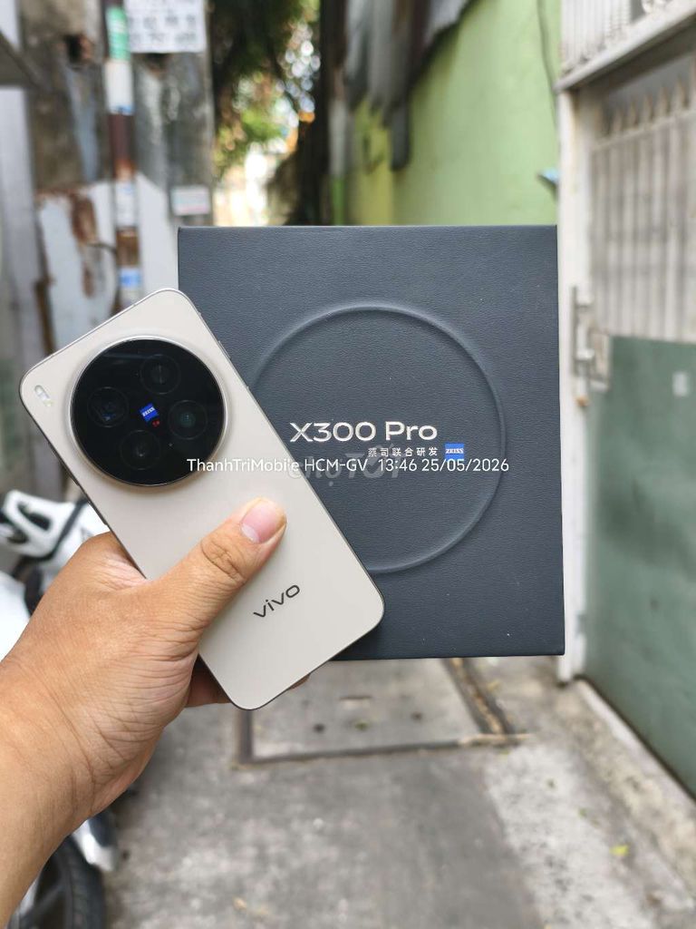 Vivo X300 Pro 12/256GB Nâu fullbox. Mua bán Điện thoại tại Quận Gò Vấp Tp Hồ Chí Minh được đăng bởi Thanh Tri hình 1