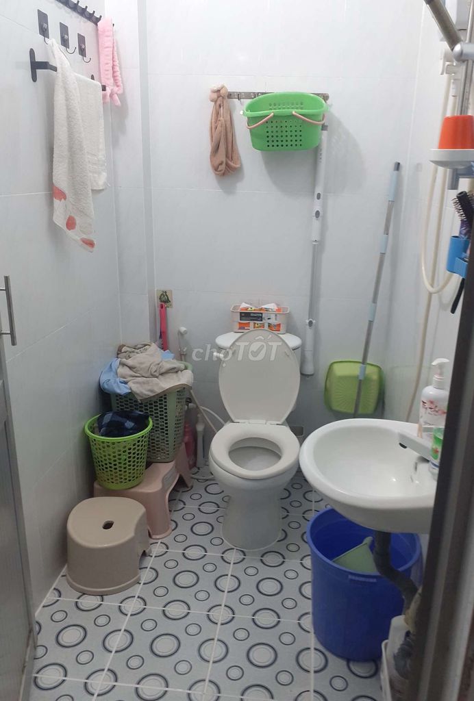 NHÀ 160/ PHAN HUY ÍCH DT:4X6 TRỆT LẦU 1PN 1WC CHỈ 3,8 TRIỆU/ THÁNG