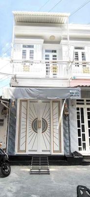 bán nhà mới 100% chính chủ