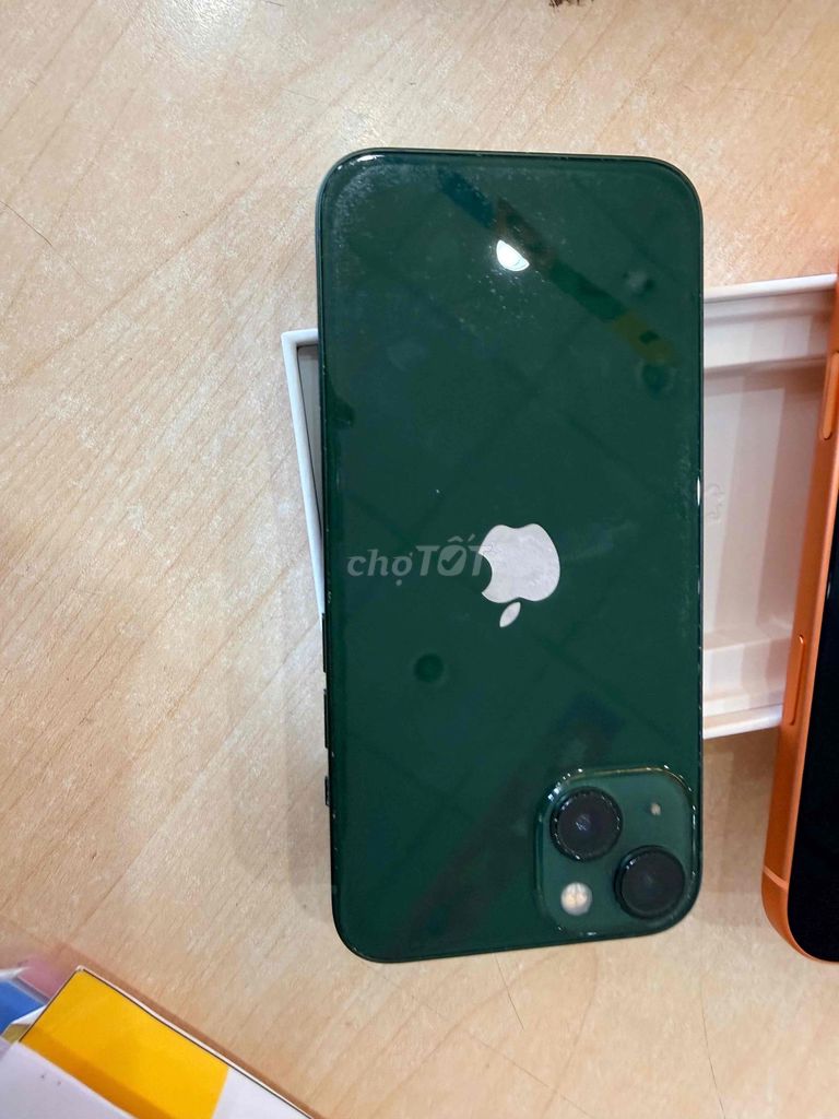Apple iPhone 13 Xanh lá Chụp ảnh đẹp Bền. Mua bán Điện thoại tại Huyện Thăng Bình Quảng Nam được đăng bởi Nguyễn Văn Vi hình 1