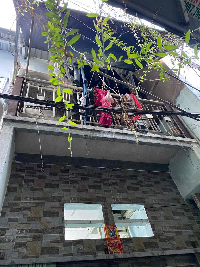 Cho thuê nhà nguyên căn. Cho thuê nhà ở tại Quận 4 Tp Hồ Chí Minh được đăng bởi thu hình 2