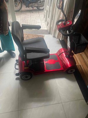 Xe điện dành cho người hạn chế đi lại hoặc bị liệt. Mua bán Xe điện tại Huyện Hóc Môn Tp Hồ Chí Minh được đăng bởi Vi