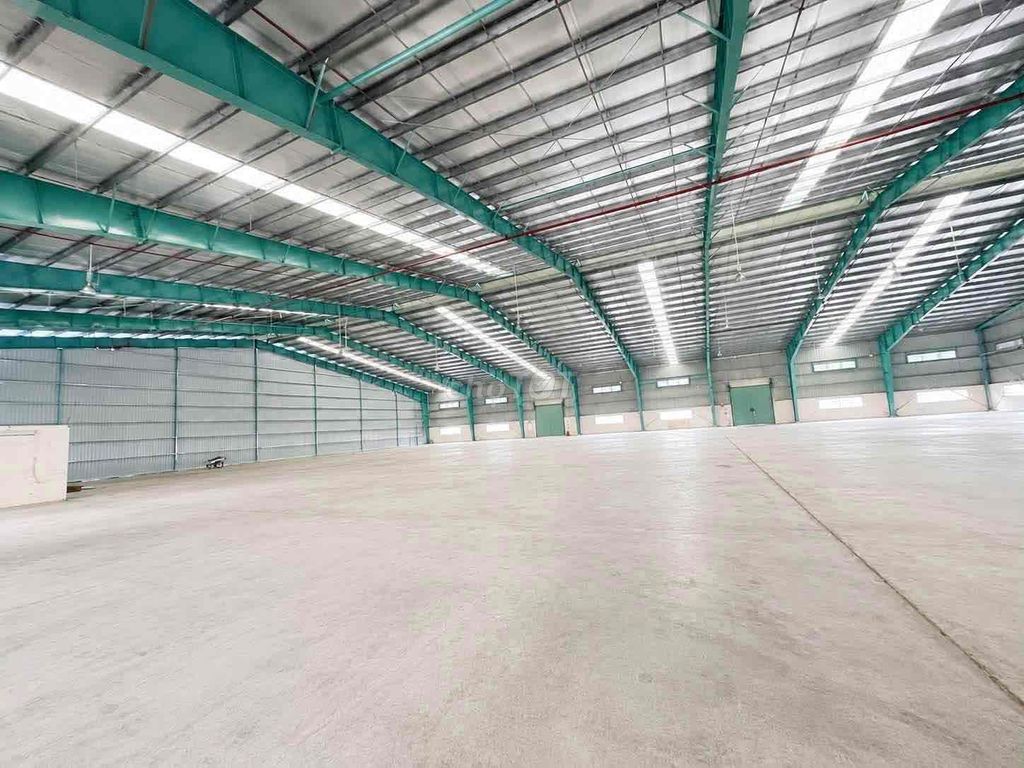 Cho thuê kho đẹp, hiếm có khó tìm, giá tốt, pccc tự động, đường cont