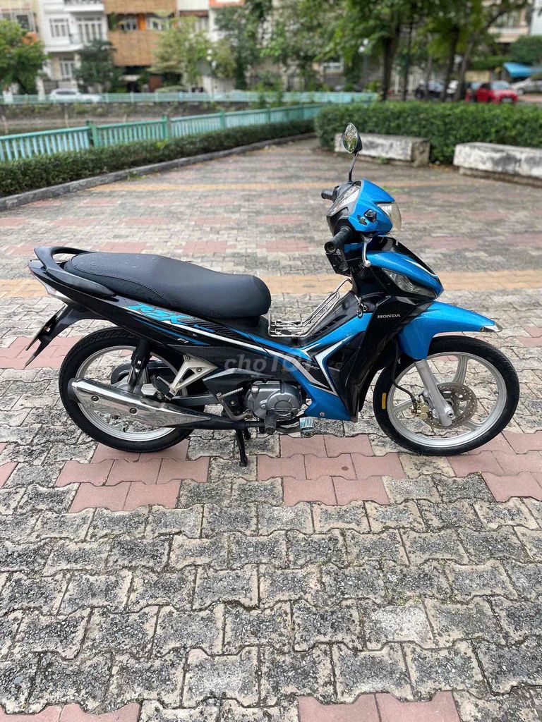 Honda Wave Rsx 110(2018)bs64,xe đẹp keng,zin êm ru. Mua bán Xe máy tại Quận 7 Tp Hồ Chí Minh được đăng bởi Bảo Anh hình 7