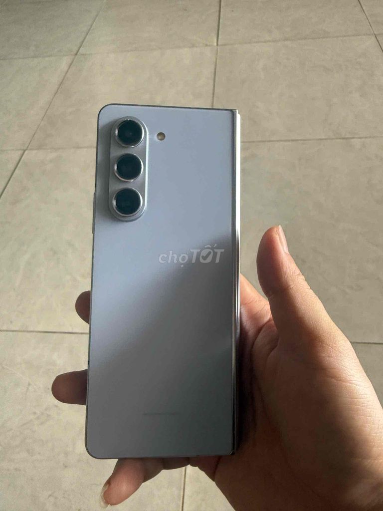 Samsung Galaxy Z Fold5 1TB Tím. Mua bán Điện thoại tại Huyện Trảng Bàng Tây Ninh được đăng bởi TÙng Lê VĂn hình 1