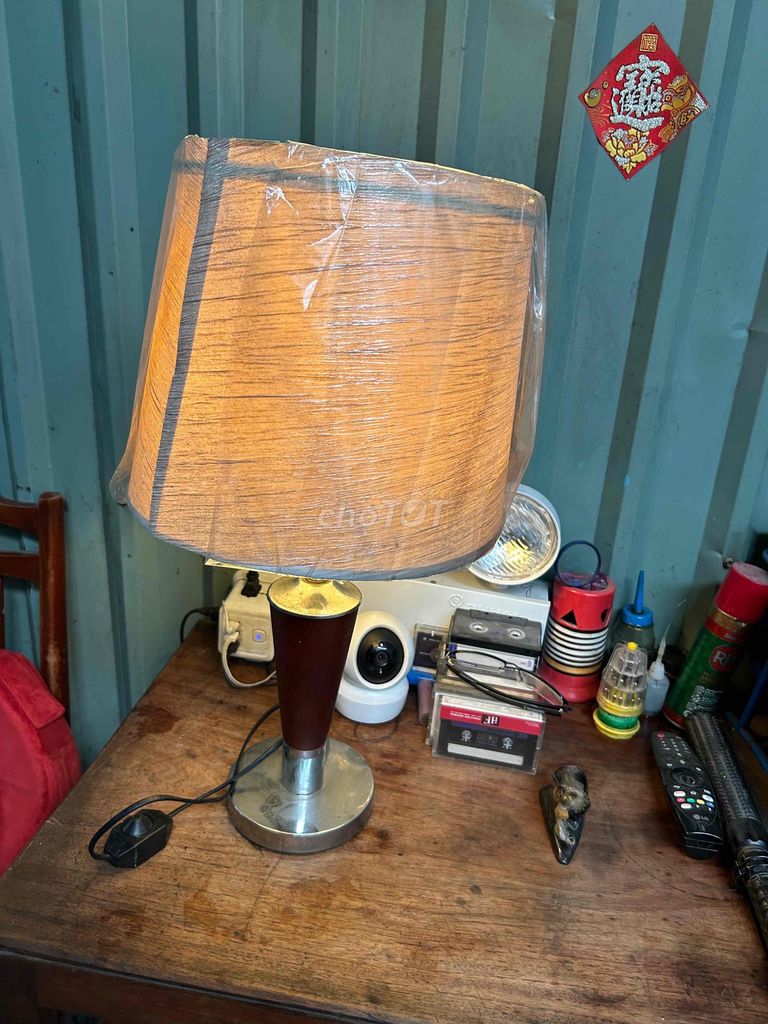 Đèn ngủ xưa như hình. Mua bán Đèn tại Quận 12 Tp Hồ Chí Minh được đăng bởi Anh Tài hình 1