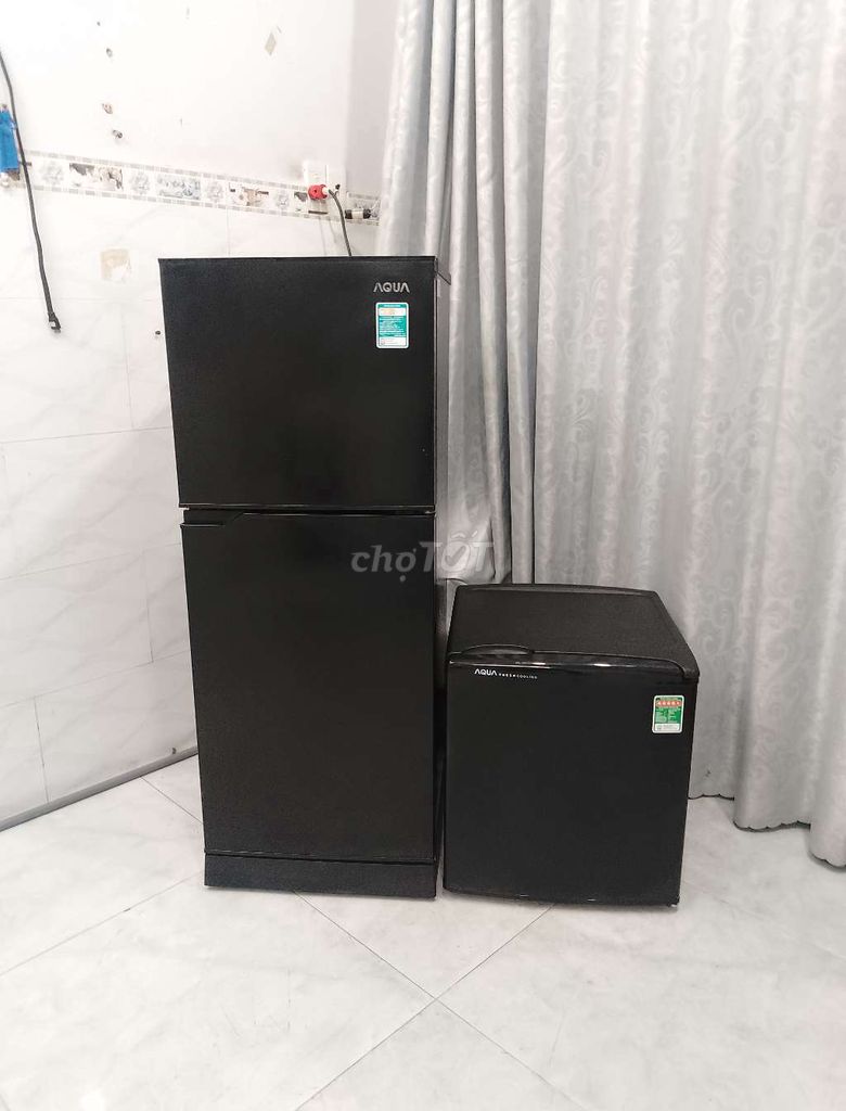 Thanh lý cặp tủ lạnh AQUA đen 50l và 143l. Mua bán Tủ lạnh tại Quận 12 Tp Hồ Chí Minh được đăng bởi Oanh hình 1
