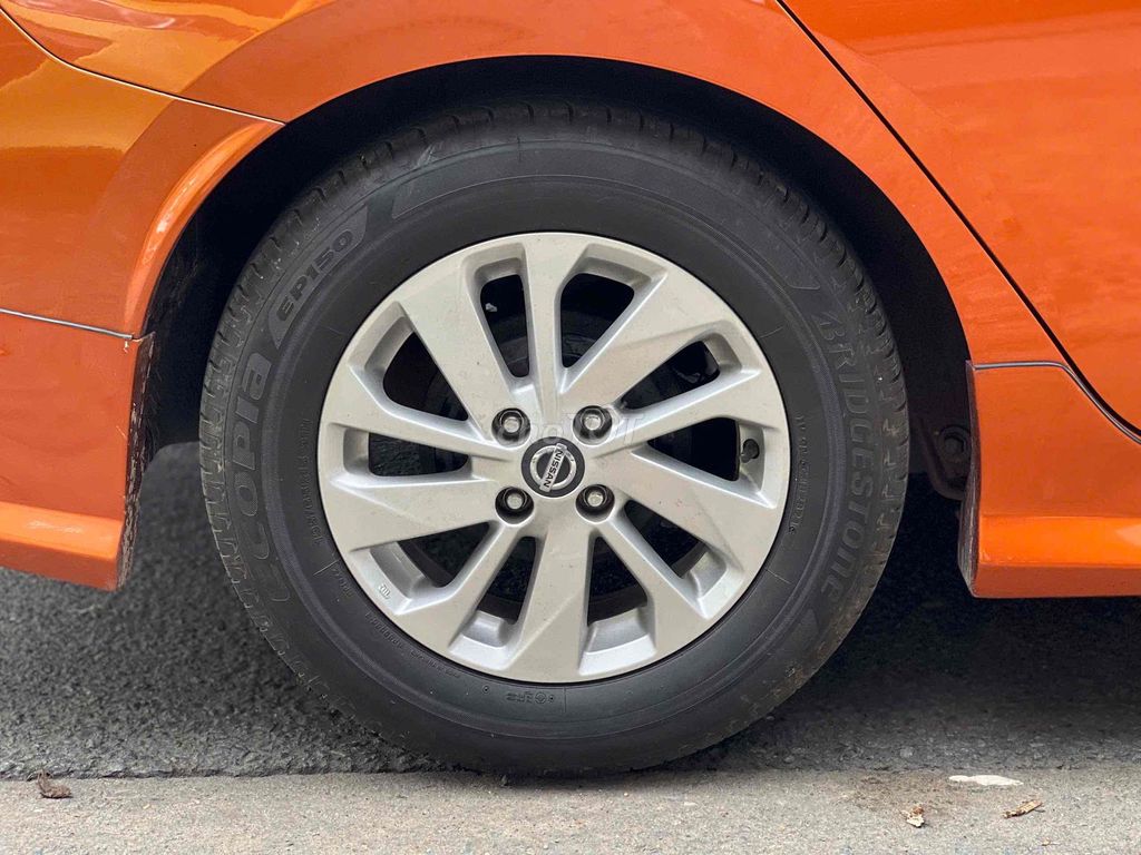 Nissan Almera 2021 VL 1.0 CVT Cao cấp - 74000 km. Mua bán Ô tô tại Thành phố Thuận An Bình Dương được đăng bởi Phạm Nguyễn Hồng Nhung hình 13