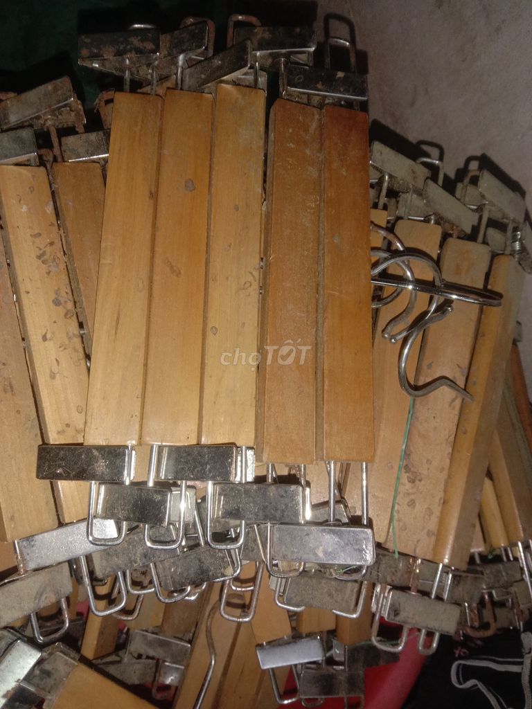 Móc phơi đồ Gỗ Sắt 30 cái. Mua bán Nội thất, đồ gia dụng khác tại Huyện Phong Điền Cần Thơ được đăng bởi Trung hình 1