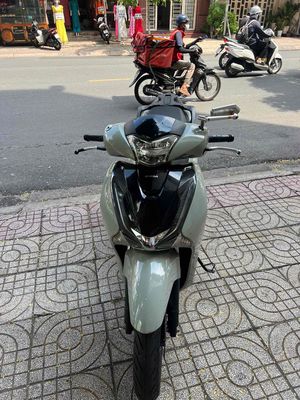 Honda SH 150 2019 Mới 99%. Mua bán Xe máy tại Quận Tân Phú Tp Hồ Chí Minh được đăng bởi BĐS Sài Gòn