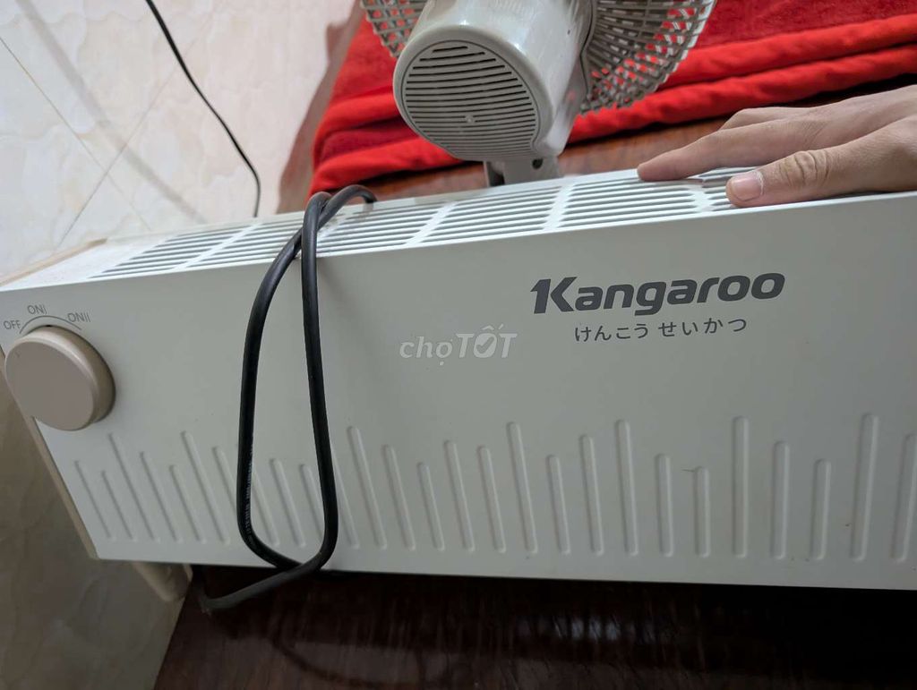 Máy sưởi Kangaroo KGFH11 Trắng. Mua bán Nội thất, đồ gia dụng khác tại Huyện Cư M'gar Đắk Lắk được đăng bởi Tèo Em Gà hình 1
