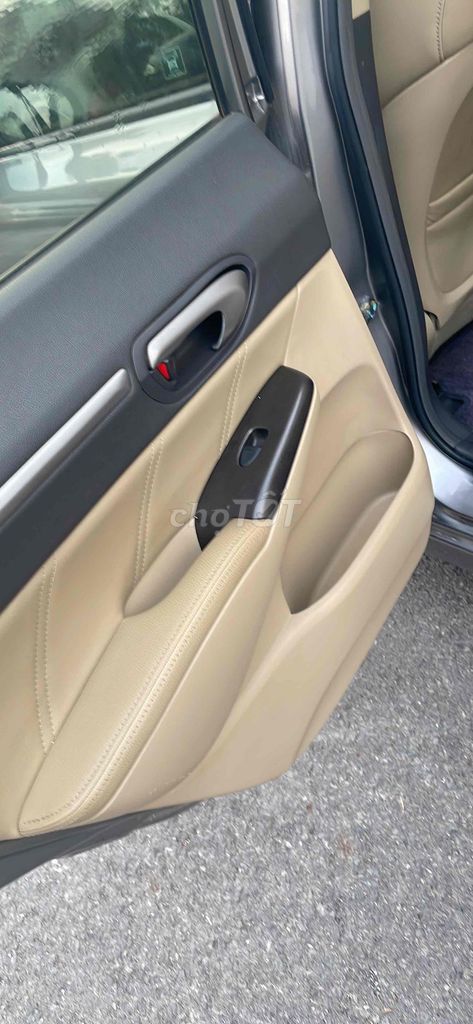 Honda Civic 2010 - 135000 km. Mua bán Ô tô tại Thành phố Dĩ An Bình Dương được đăng bởi Phan văn Độ hình 14