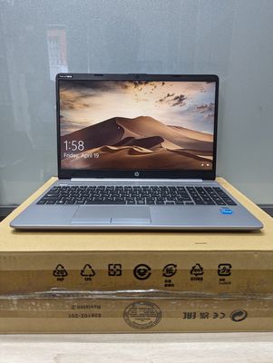 Laptop HP 250 G8 i3 1115G4. NVME 256G. 15.6 FULLHD