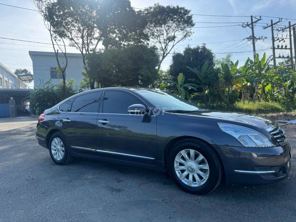 2009 2.0 AT - 140000 km. Mua bán Ô tô tại Thành phố Thủ Đức Tp Hồ Chí Minh được đăng bởi An  hình 3