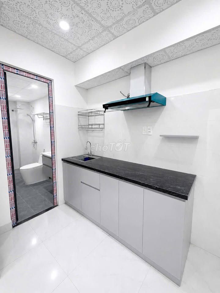 Furnished room with private kitchen near four universities — photo 3