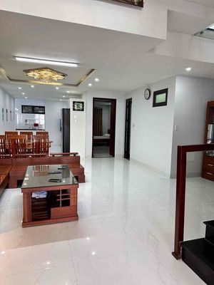 Аренда · 4 комн. · 123 м² · Quận Hải Châu, ул. Đường Lê Vĩnh Huy
