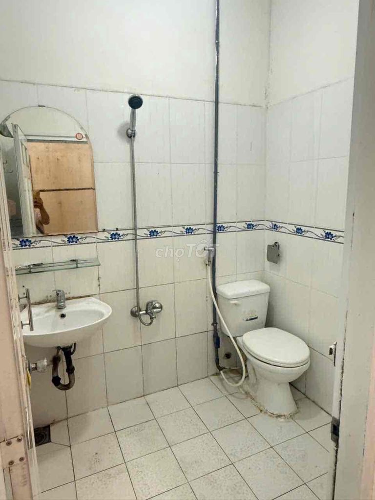 Nhà Nguyên Căn 80m2 2p ngủ - Đường Đỗ Xuân Hợp - PL B - ảnh 5